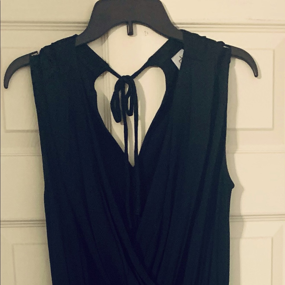 Cabi long jumper ties in back. Black